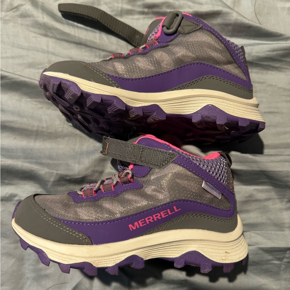 EUC Kids Merrell Hiking Boots
